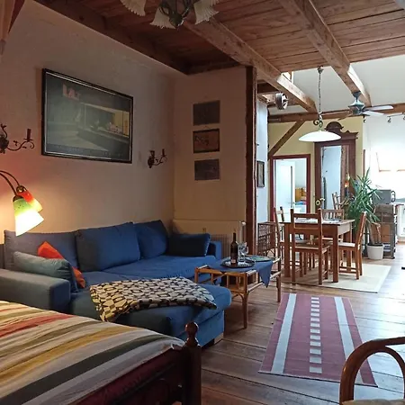 شقة Anno-nostalgia راينزبرج